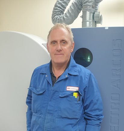 Chemist Vinny Craddock celebrates 40 years at CSG